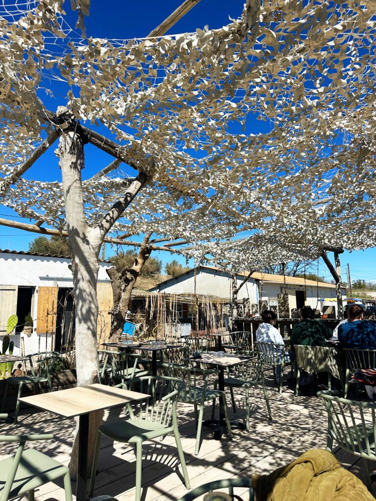 La terrasse de Dégus'Thau, Le Mourre Blanc, Mèze